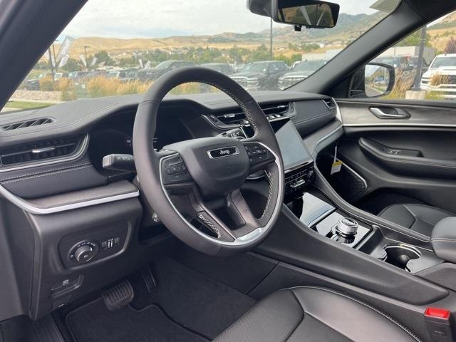 new 2025 Jeep Grand Cherokee L car, priced at $48,417