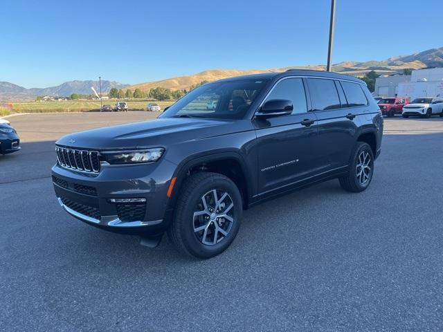 new 2025 Jeep Grand Cherokee L car, priced at $48,417