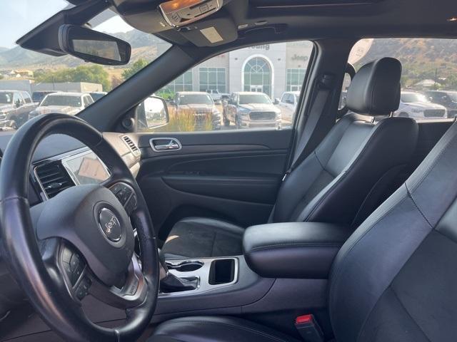 used 2021 Jeep Grand Cherokee car, priced at $27,837