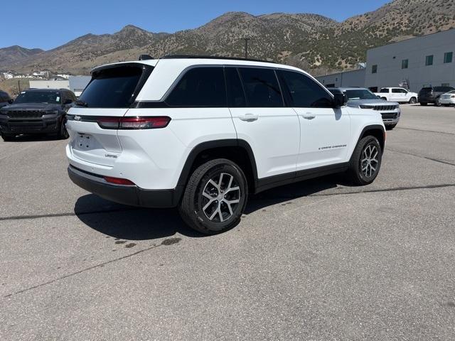 used 2024 Jeep Grand Cherokee car, priced at $42,491