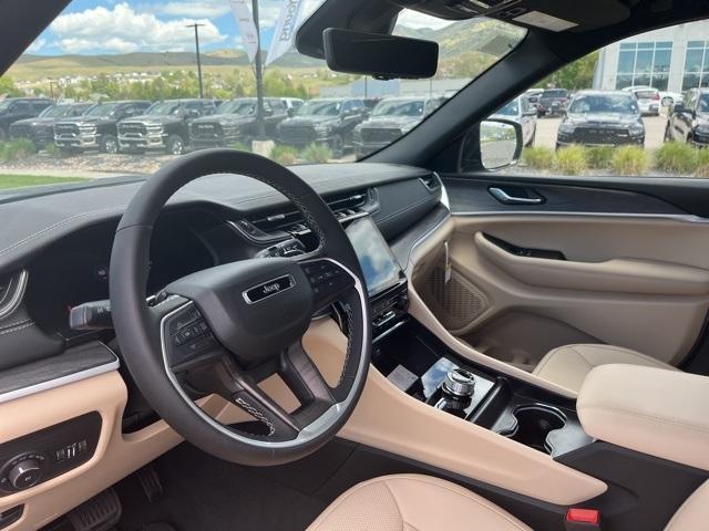 new 2025 Jeep Grand Cherokee L car, priced at $48,777