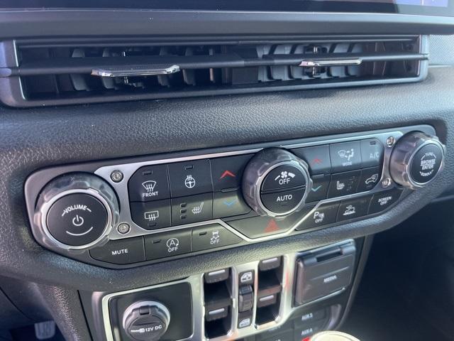 new 2024 Jeep Wrangler car, priced at $41,679