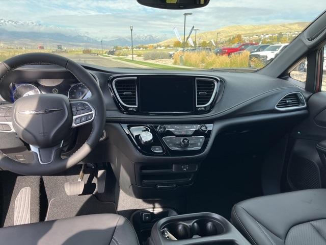 new 2026 Chrysler Pacifica car, priced at $40,878