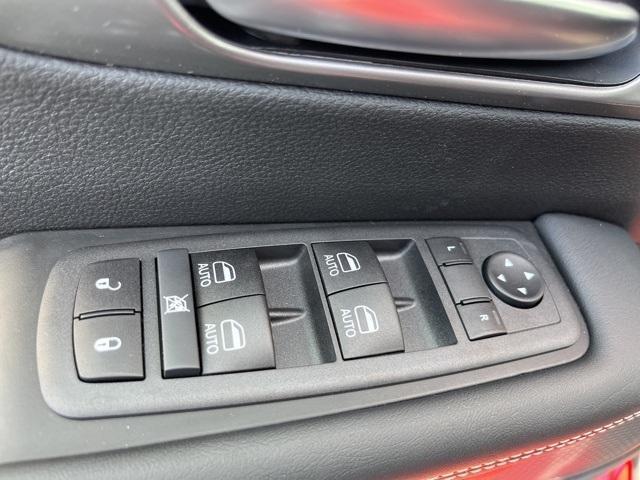 new 2026 Chrysler Pacifica car, priced at $40,878