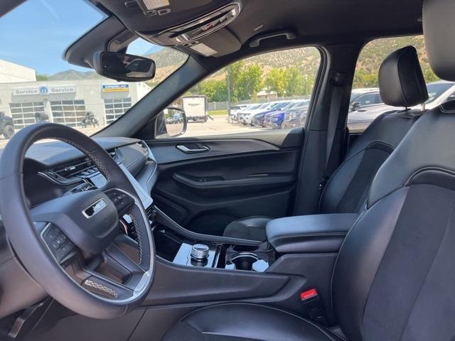 used 2023 Jeep Grand Cherokee car, priced at $30,697