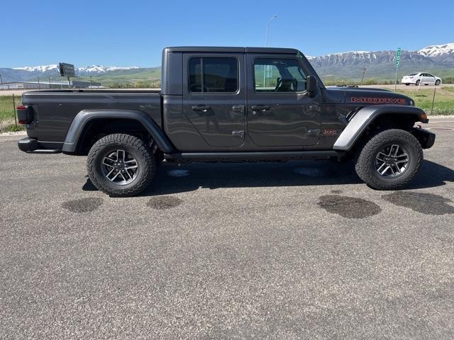 new 2025 Jeep Gladiator car, priced at $53,935