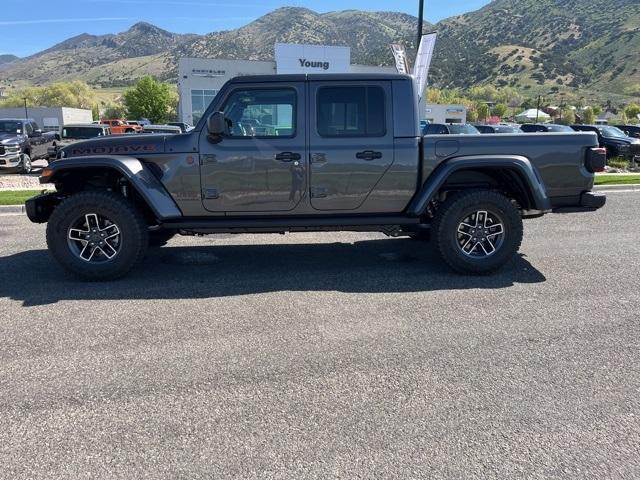 new 2025 Jeep Gladiator car, priced at $53,935