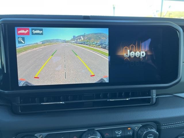 new 2025 Jeep Gladiator car, priced at $53,935