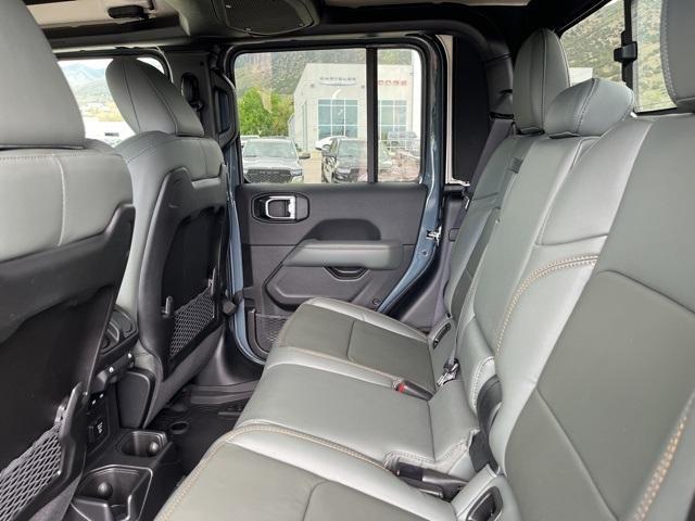 new 2025 Jeep Gladiator car, priced at $55,261