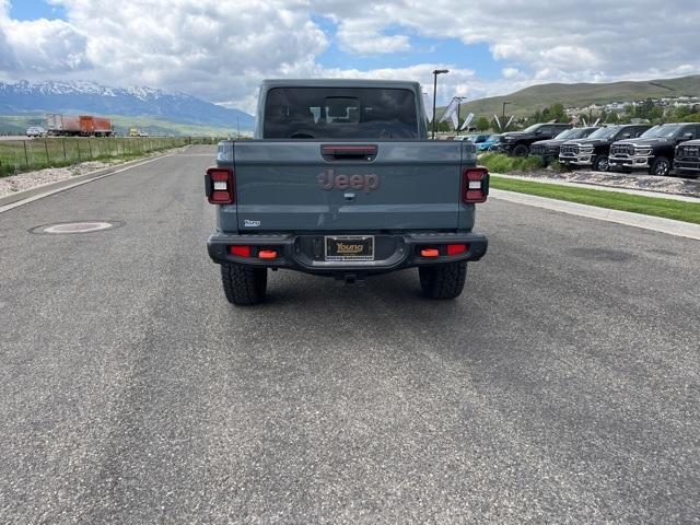 new 2025 Jeep Gladiator car, priced at $55,261