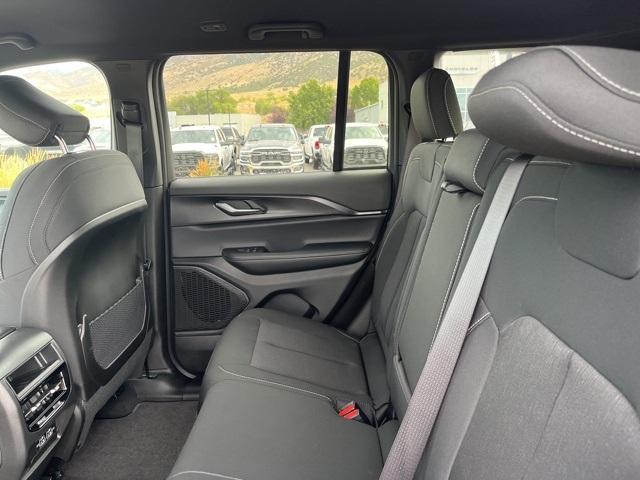 new 2025 Jeep Grand Cherokee car, priced at $31,146