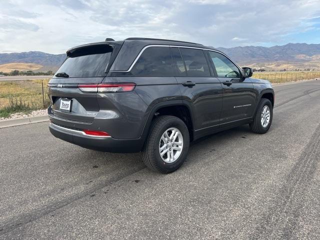 new 2025 Jeep Grand Cherokee car, priced at $31,146