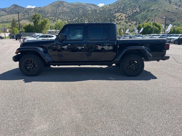 used 2022 Jeep Gladiator car, priced at $30,500