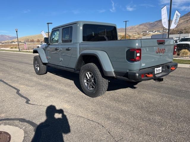 new 2026 Jeep Gladiator car, priced at $58,081