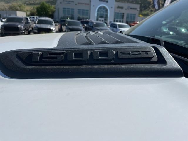 new 2025 Ram 1500 car, priced at $61,865