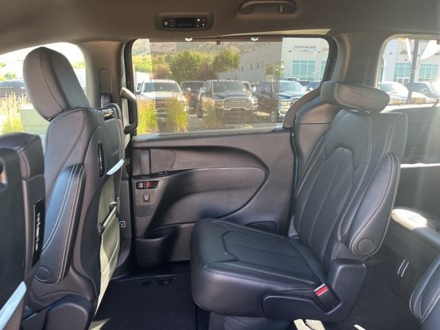 new 2025 Chrysler Pacifica car, priced at $49,993