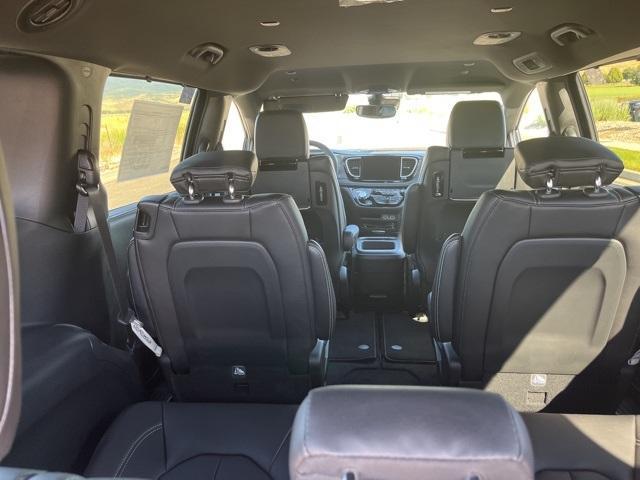 new 2025 Chrysler Pacifica car, priced at $49,993
