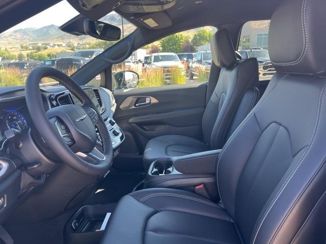 new 2025 Chrysler Pacifica car, priced at $49,993