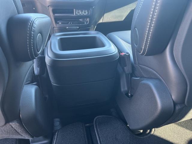 new 2025 Chrysler Pacifica car, priced at $49,993