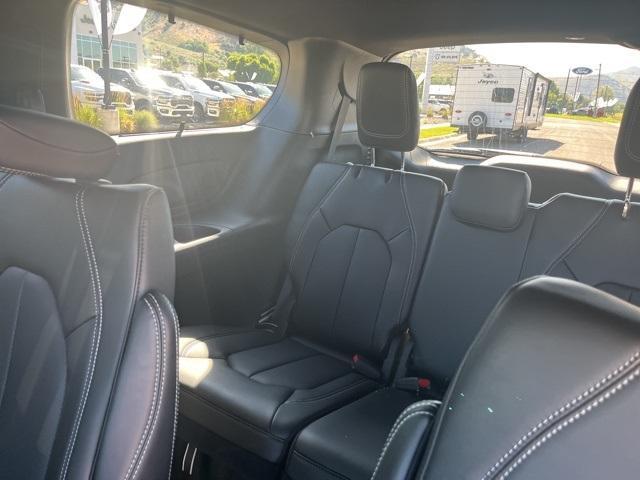 new 2025 Chrysler Pacifica car, priced at $49,993
