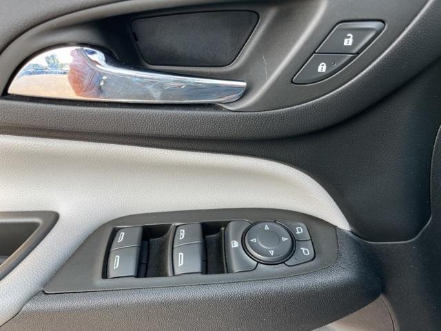 used 2023 Chevrolet Equinox car, priced at $19,943
