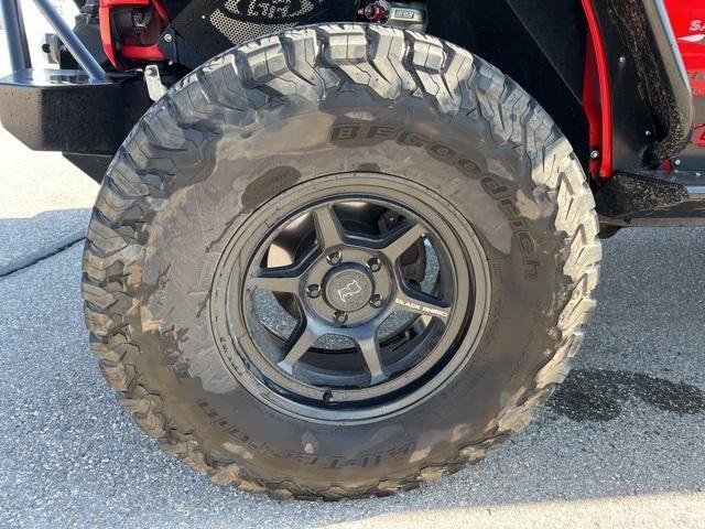 used 2017 Jeep Wrangler Unlimited car, priced at $22,418