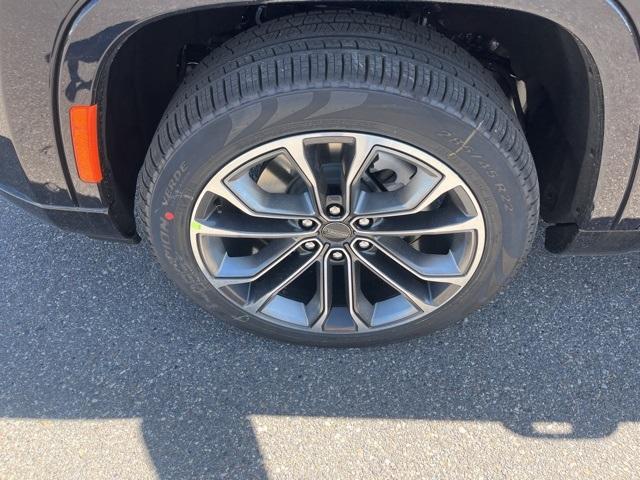 new 2024 Jeep Grand Wagoneer car, priced at $105,986