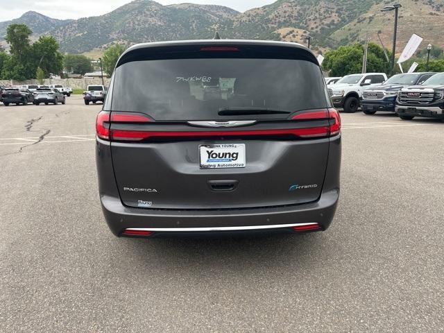 used 2023 Chrysler Pacifica Hybrid car, priced at $28,615