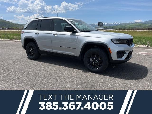 new 2025 Jeep Grand Cherokee car, priced at $38,650