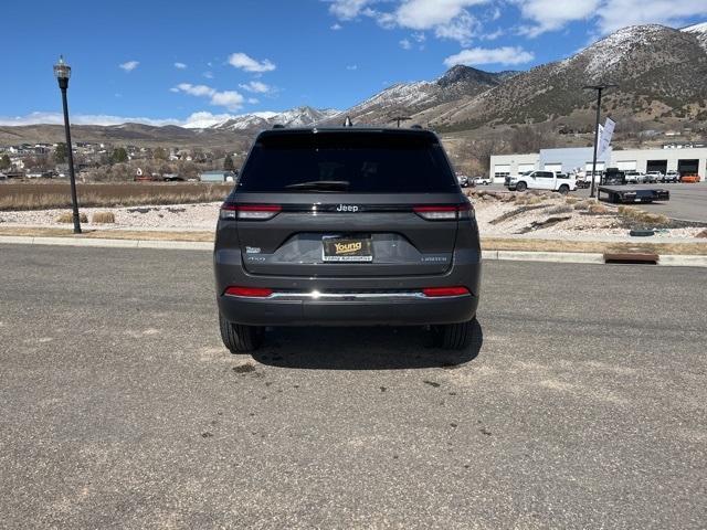 used 2024 Jeep Grand Cherokee car, priced at $42,000