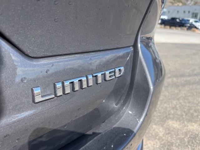 used 2024 Jeep Grand Cherokee car, priced at $42,000