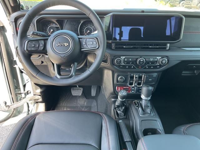 new 2025 Jeep Gladiator car, priced at $54,114