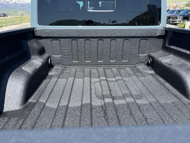new 2025 Jeep Gladiator car, priced at $54,114