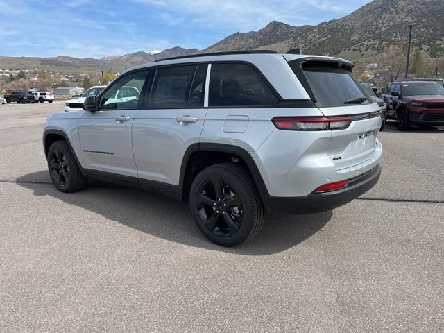 new 2025 Jeep Grand Cherokee car, priced at $49,964