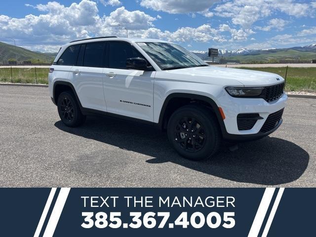 new 2025 Jeep Grand Cherokee car, priced at $43,110