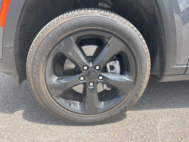 used 2023 Jeep Grand Cherokee L car, priced at $38,999