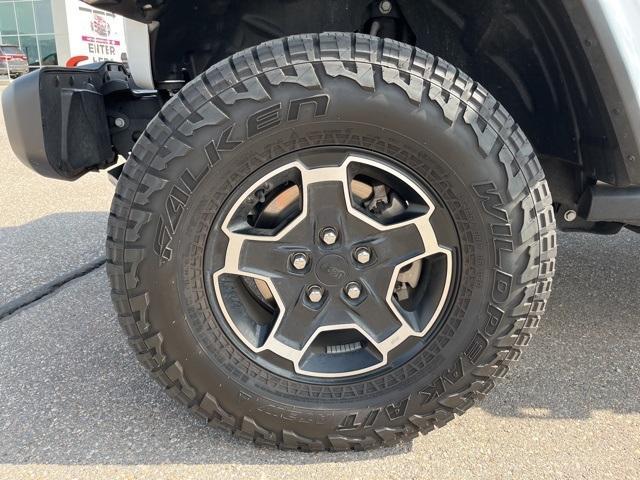 used 2023 Jeep Gladiator car, priced at $46,900