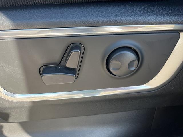 new 2025 Ram 1500 car, priced at $57,924