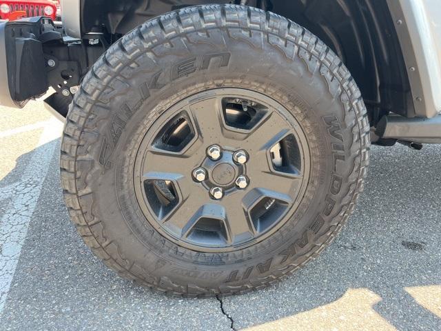 used 2023 Jeep Gladiator car, priced at $47,300