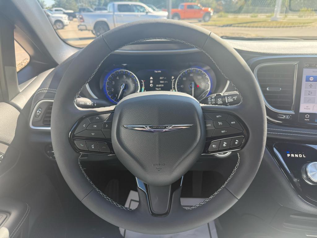 new 2026 Chrysler Pacifica car, priced at $47,385