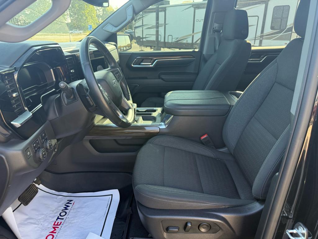 used 2024 Chevrolet Silverado 1500 car, priced at $51,995