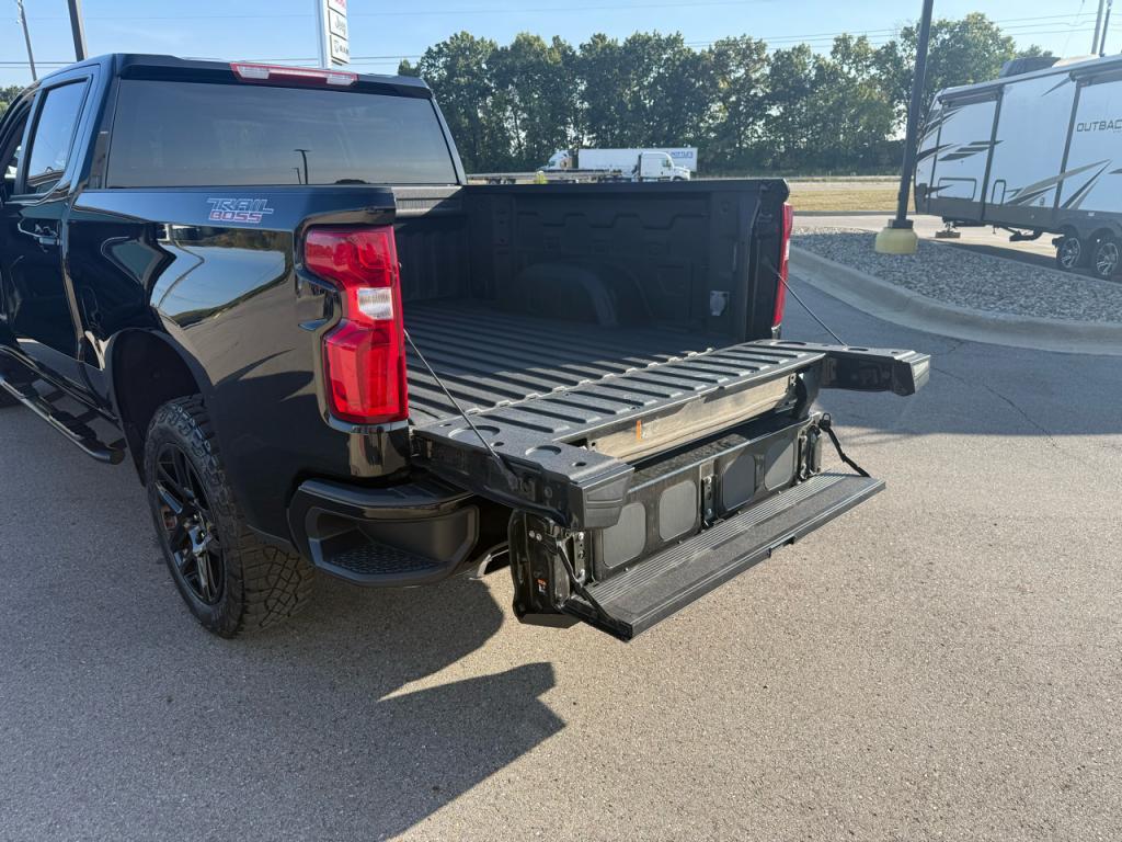 used 2024 Chevrolet Silverado 1500 car, priced at $51,995