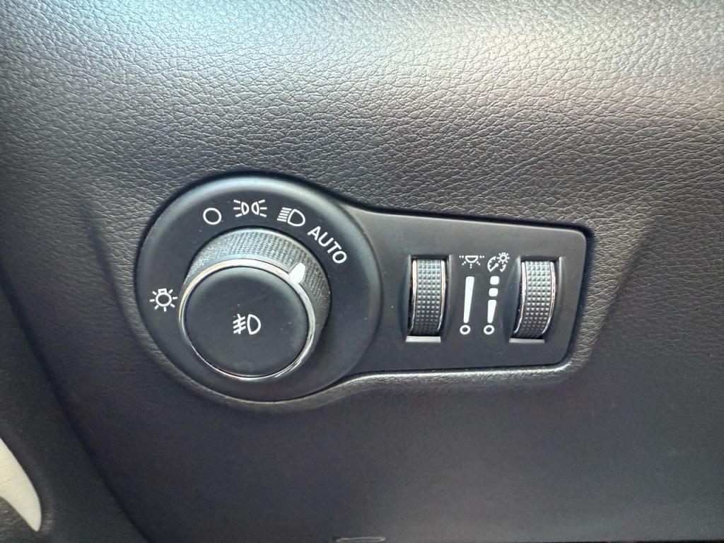 used 2022 Jeep Compass car, priced at $22,995