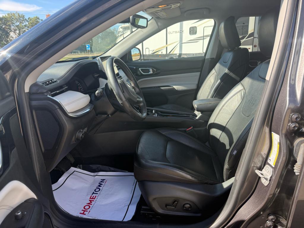 used 2022 Jeep Compass car, priced at $22,995