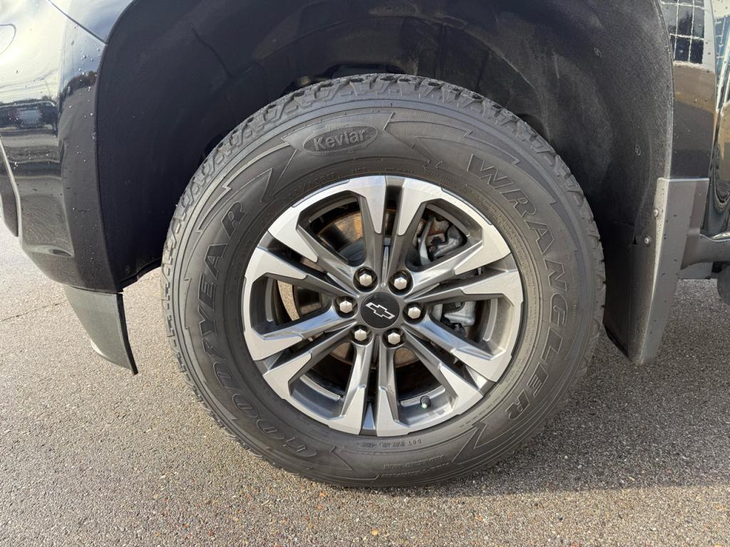 used 2022 Chevrolet Colorado car, priced at $34,995