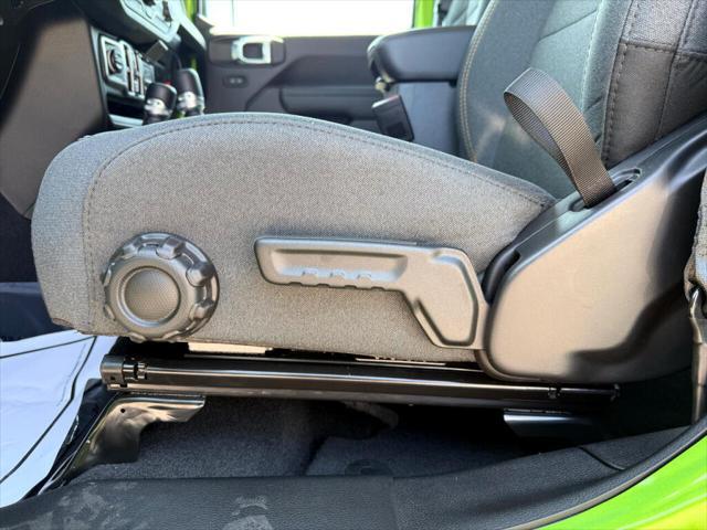 new 2025 Jeep Wrangler car, priced at $46,089