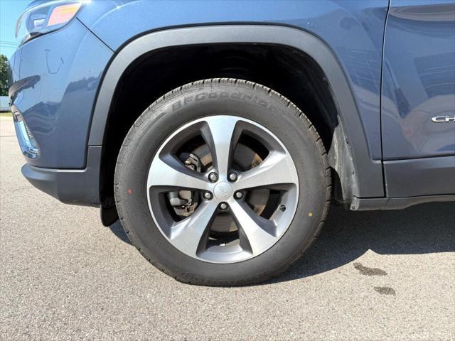 used 2020 Jeep Cherokee car, priced at $22,995
