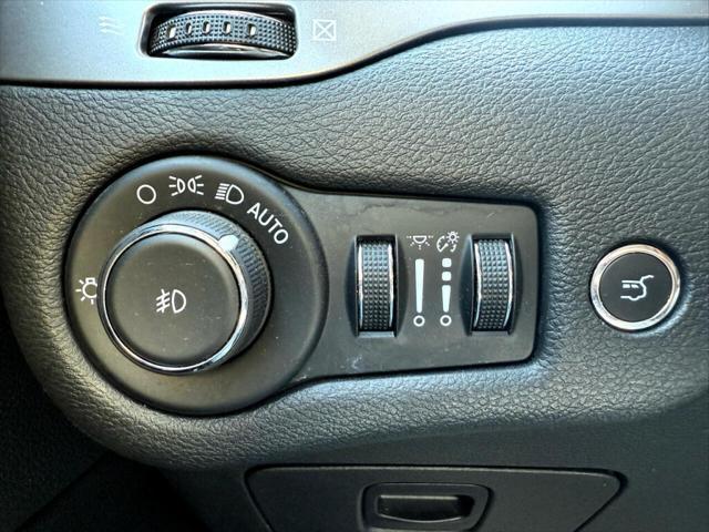 used 2020 Jeep Cherokee car, priced at $22,995