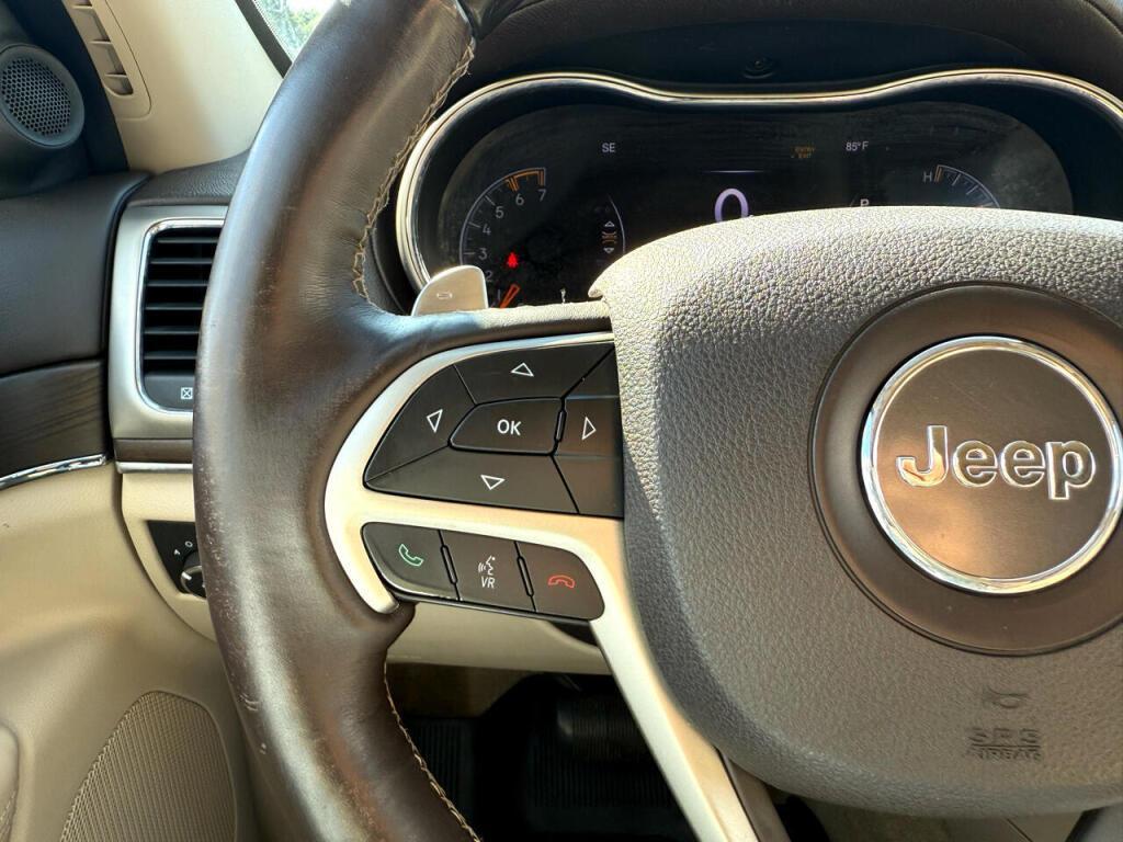 used 2015 Jeep Grand Cherokee car, priced at $8,995