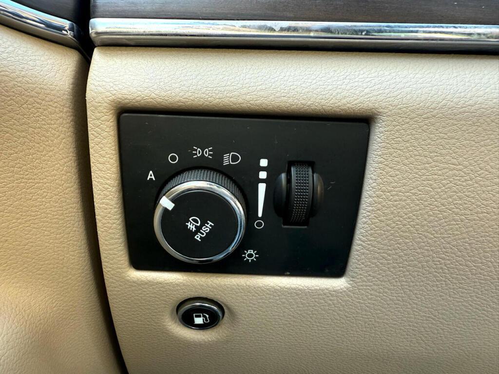 used 2015 Jeep Grand Cherokee car, priced at $8,995
